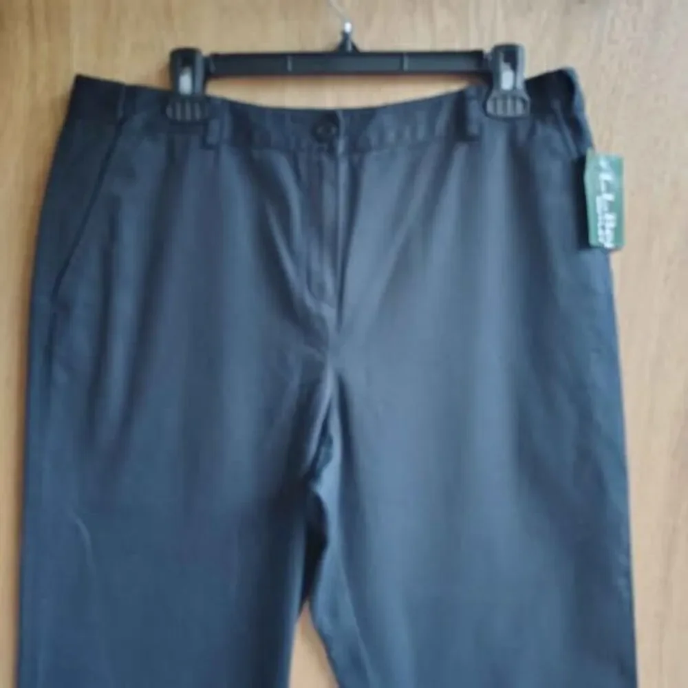 L.L.Bean Twill Pants Size 12 Petite Classic Fit NWT New